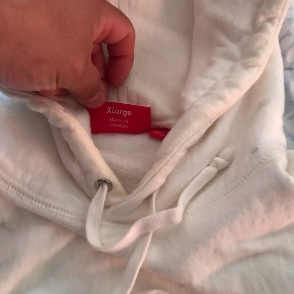 Xl supreme hoodie